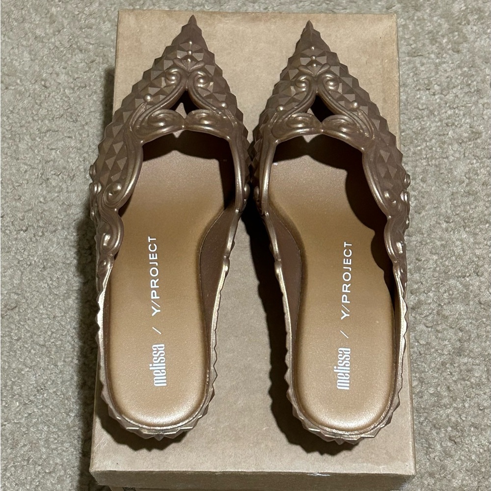Melissa Y Project Court Shoe - Size 9